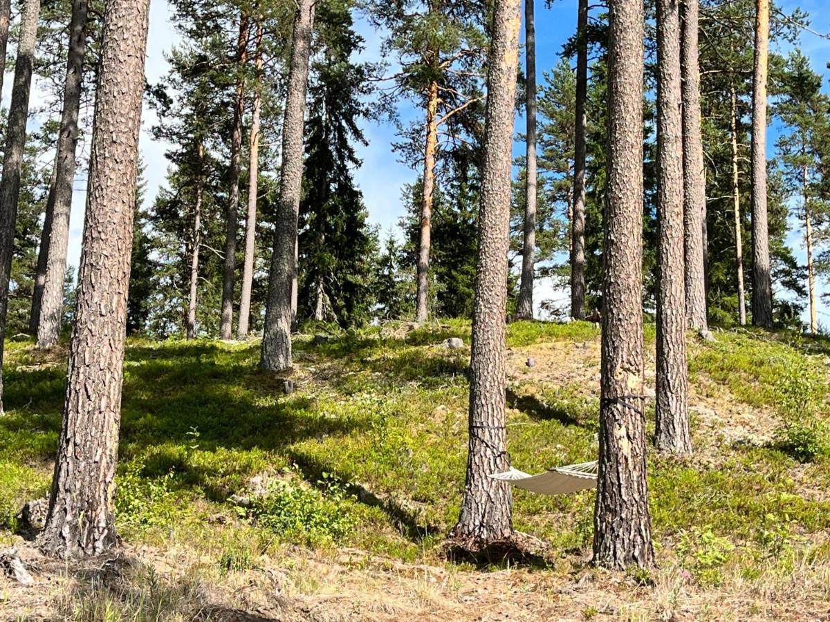 Villaer Roeda Stugan Likenäs